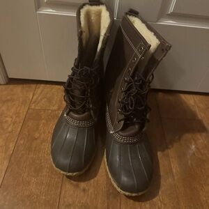 LL Bean Boots Shearling Lined 10” Women’s 10 Wide Men’s 8 Wide